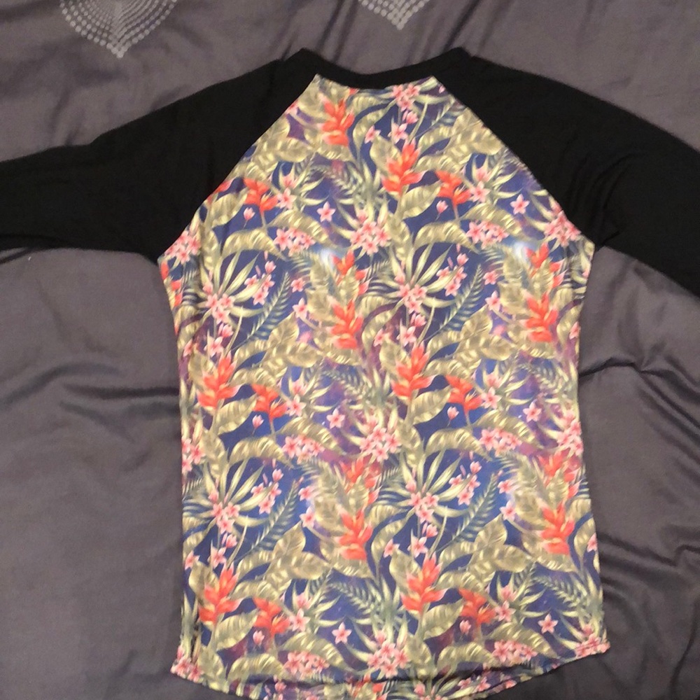 XS Lularoe Randy - Picture 5 of 5